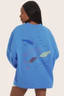 Vintage Graphic Fleece Crew – Relaxed & Timeless