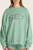 Vintage-Inspired Oversized Sweatshirt – Sport Edition